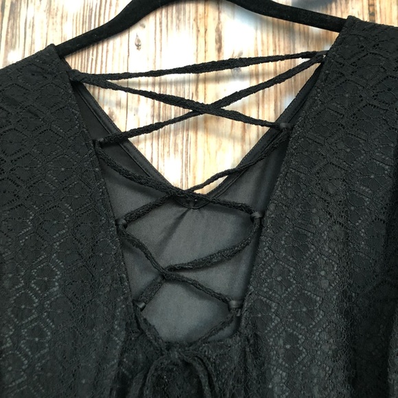 love, Fire Black Lace 3/4 Sleeve Skater Dress - Picture 10 of 11